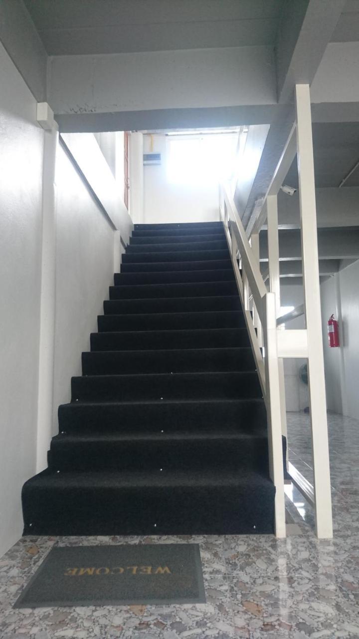 Easy Rooms And Minimart Ko Lanta Zewnętrze zdjęcie