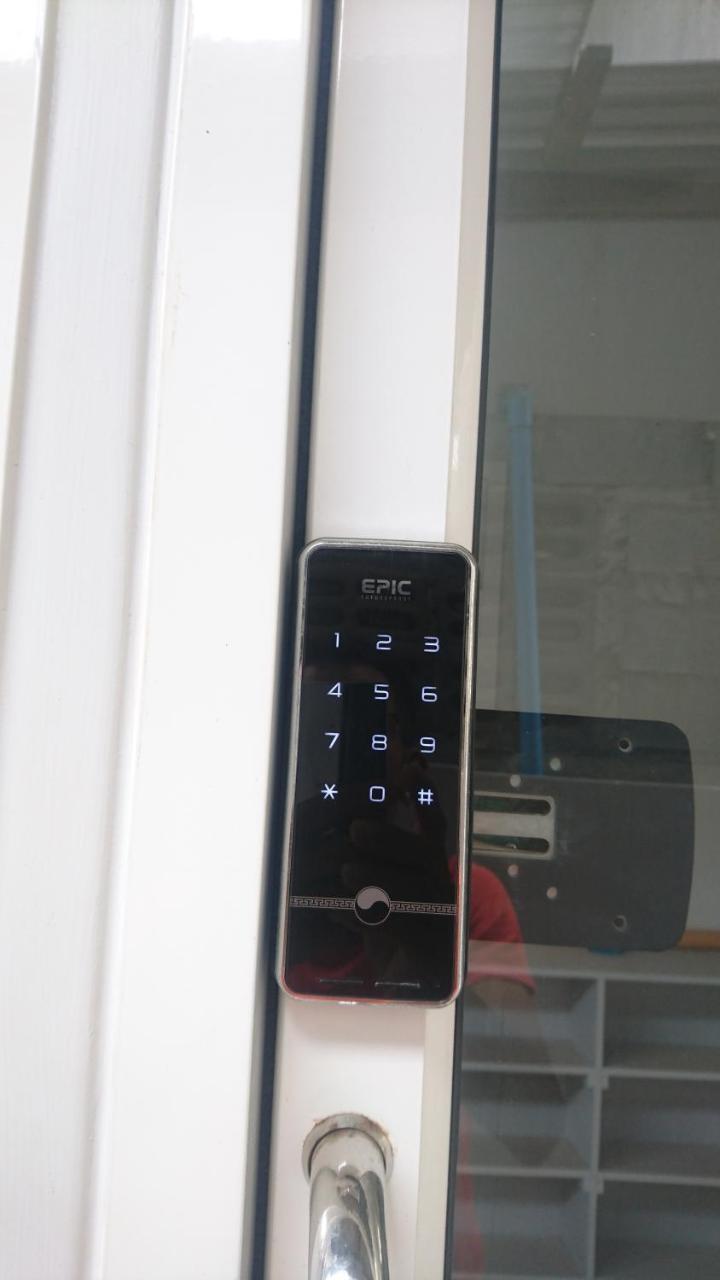 Easy Rooms And Minimart Ko Lanta Zewnętrze zdjęcie