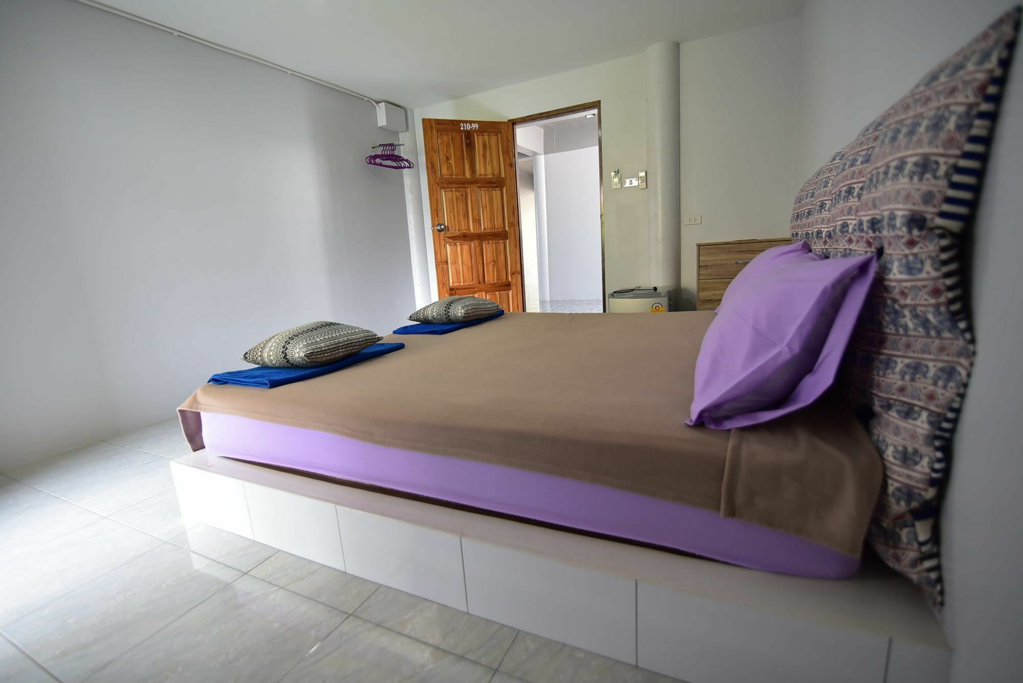 Easy Rooms And Minimart Ko Lanta Zewnętrze zdjęcie