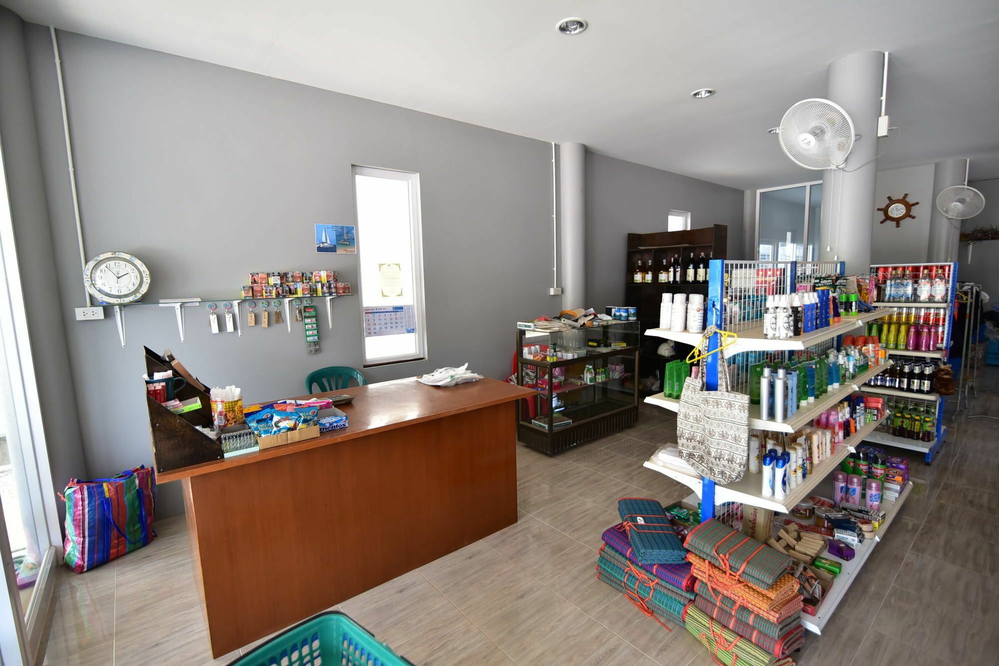 Easy Rooms And Minimart Ko Lanta Zewnętrze zdjęcie